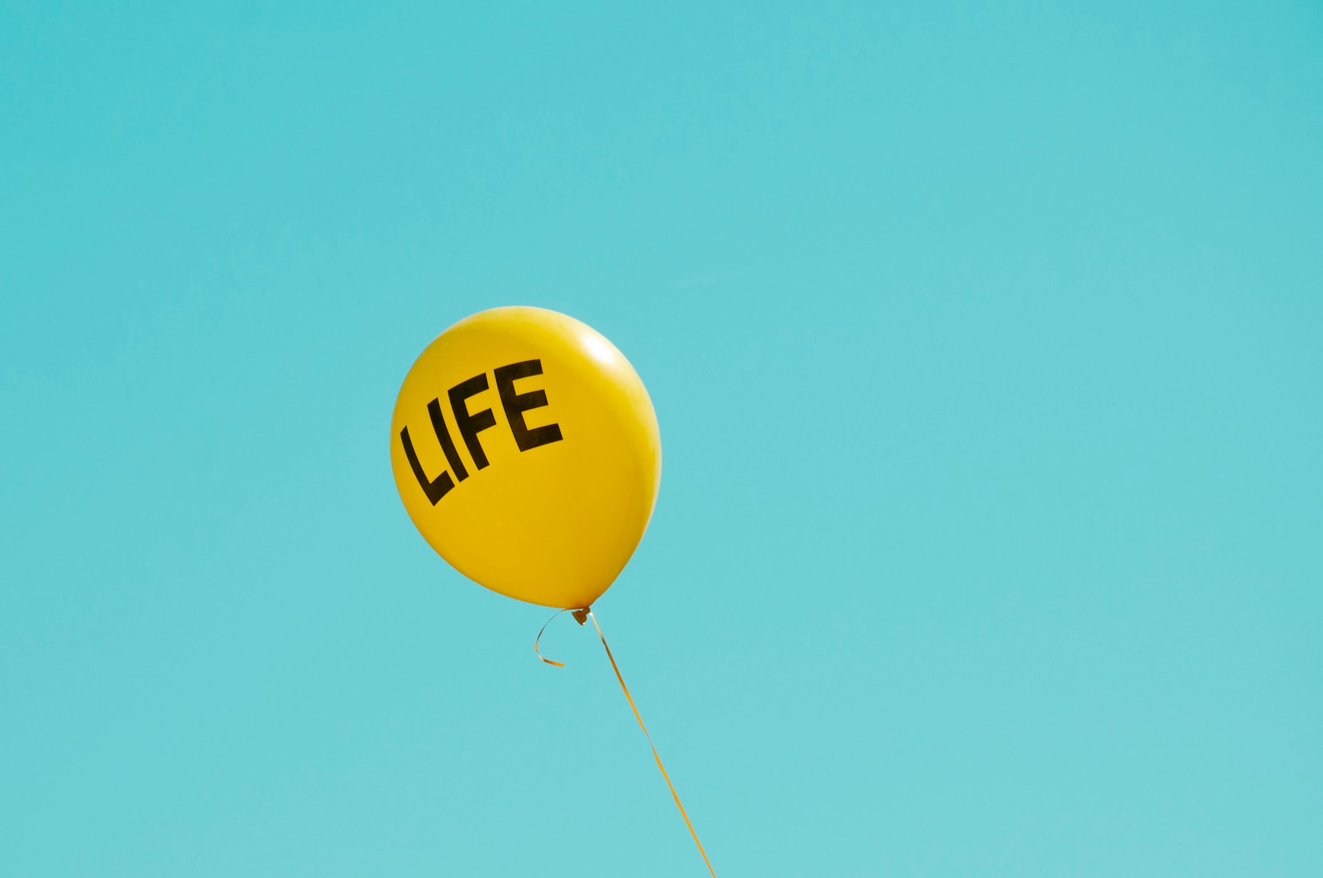 yellow-balloon-in-sky-signifying-abortion-rights